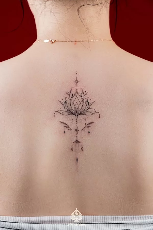 Ornamental Back Mini