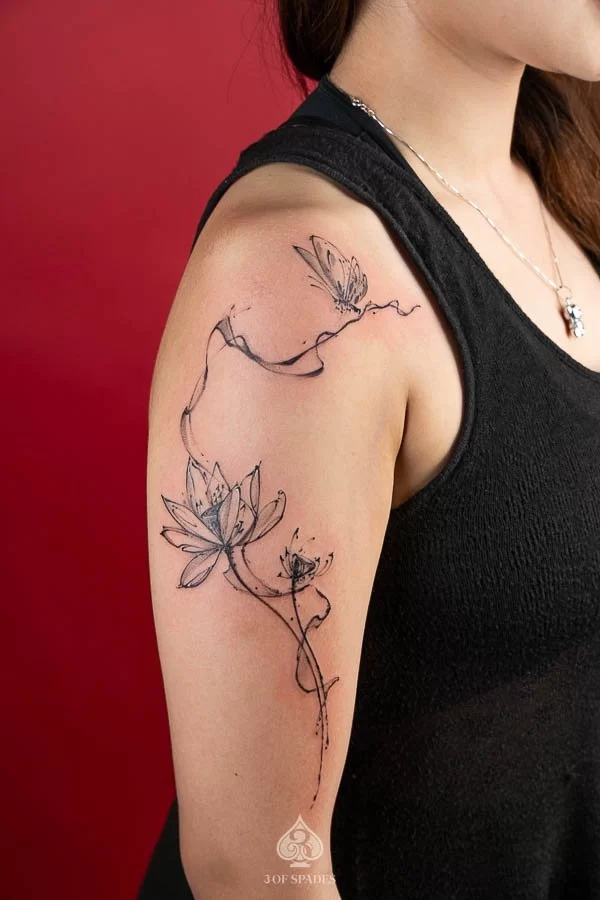 Abstract Flower Shoulder By Hukk
