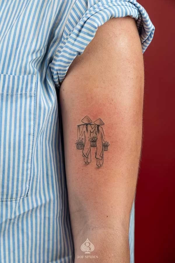 Vietnamese Traditional Dress